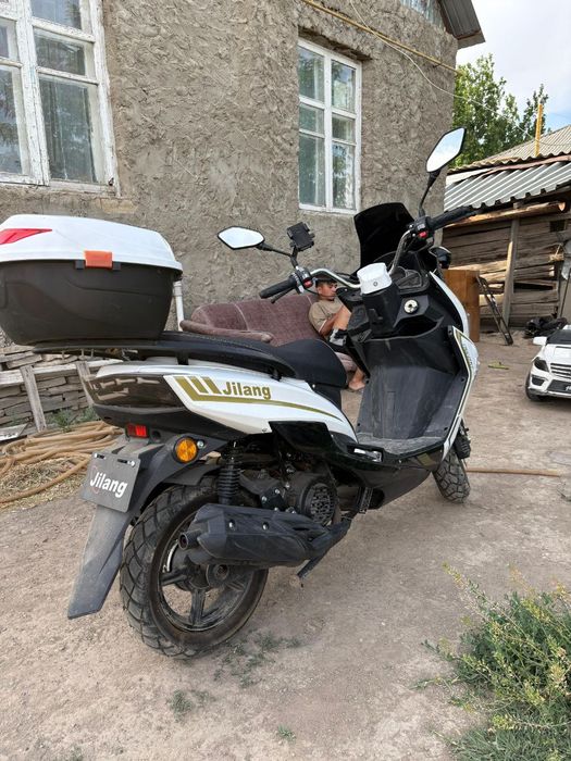 Макси мопед сатылады (скутер)