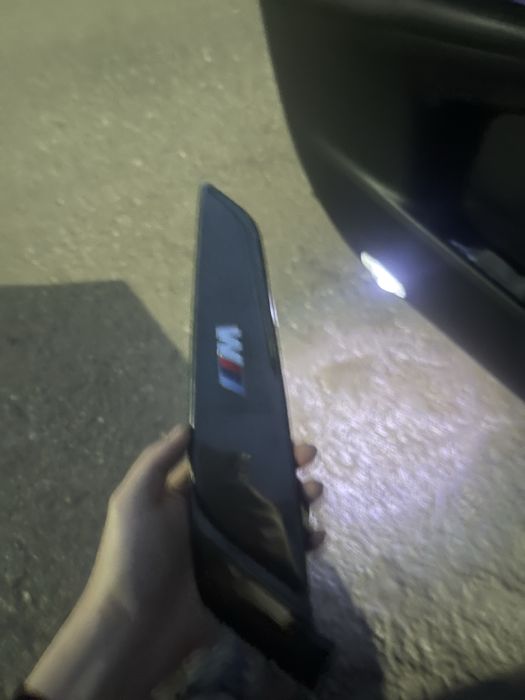 молдинг крыльев BMW G30