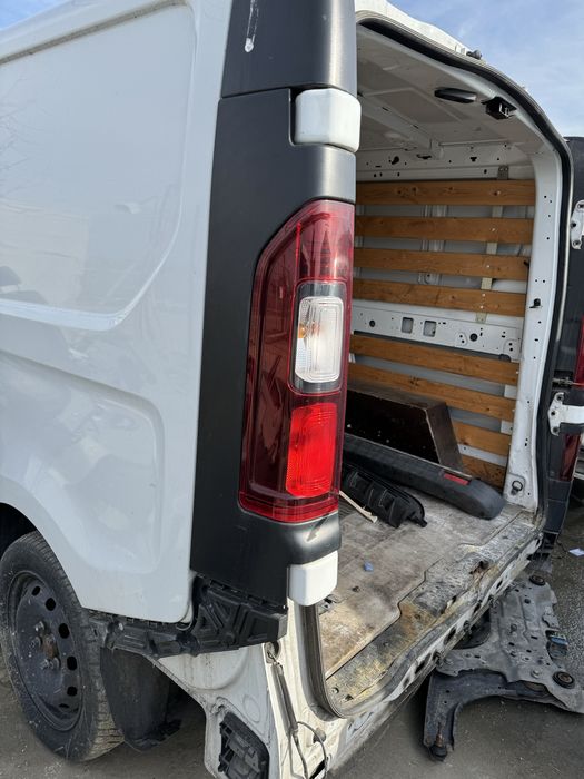 Lampi Spate Renault Trafic An 2014-2020