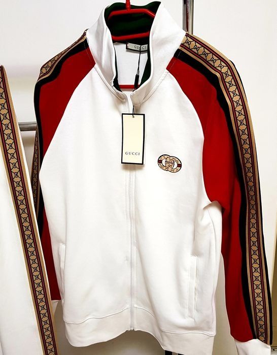 Compleu sport tip Gucci bumbac marimea M-L STOC LIMITAT!