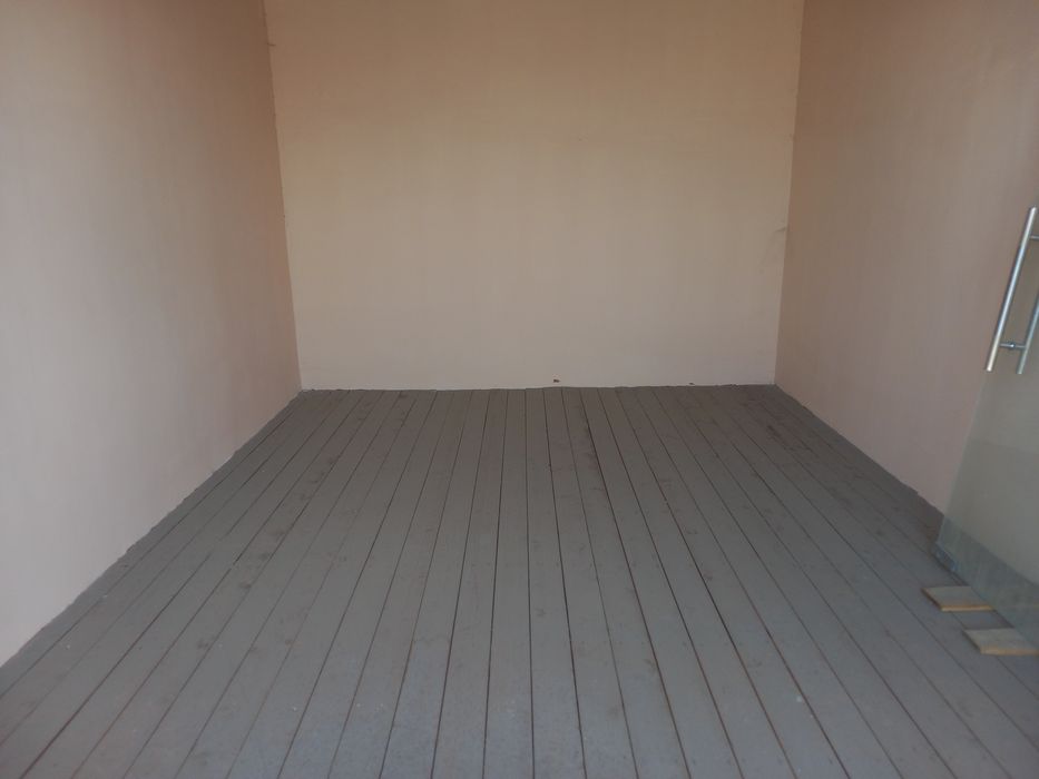 Эко Бозорда магазин сотилади ёки ижарага берилади.