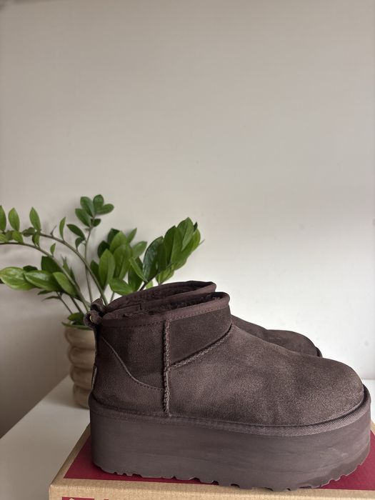 UGG Classic mini Platform