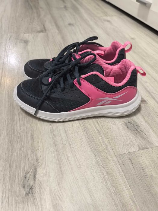 Детски маратонки за момиче Reebok