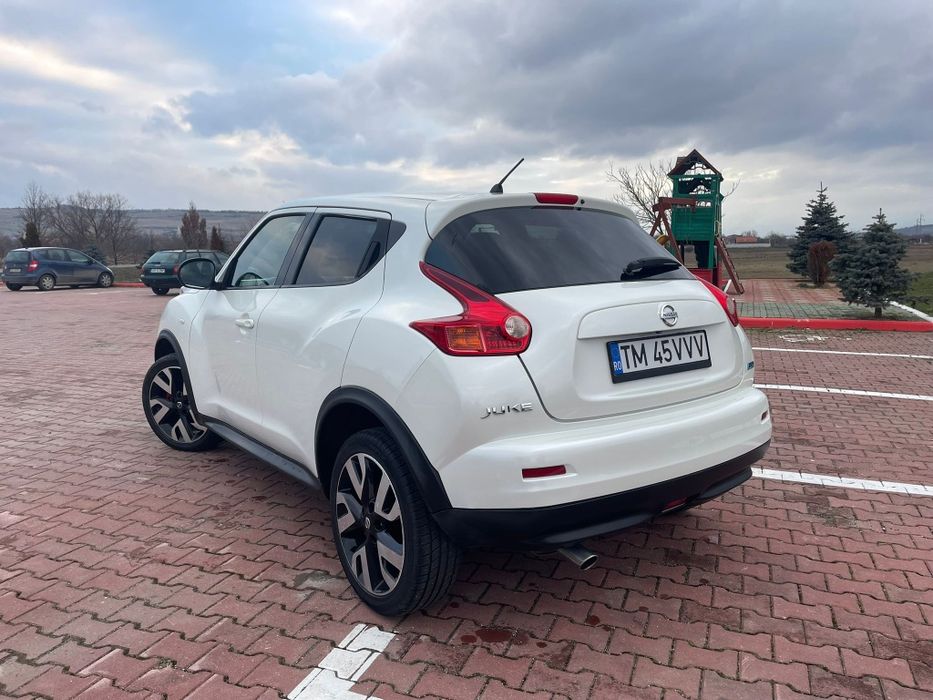 Nissan Juke 2014 • 1.5 dCi 110 CP • Full • Navigație mare • Piele• led