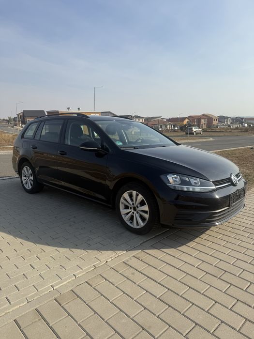VOLKSWAGEN Golf 2018 — imagine 3