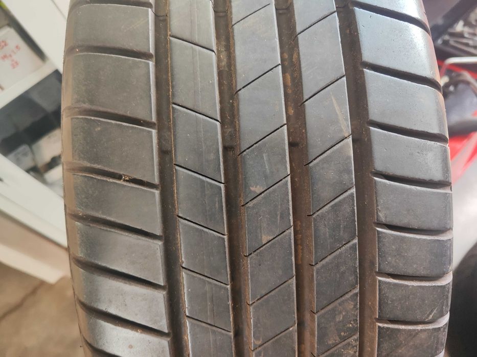 4бр.летни гуми 225/60/18 Bridgestone