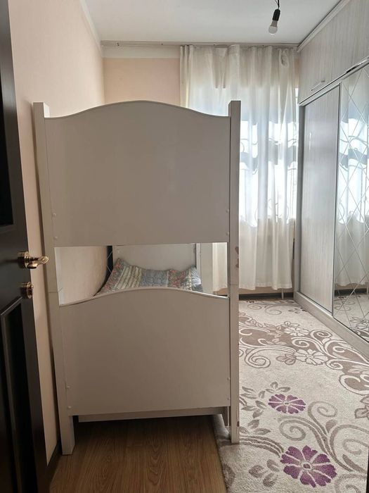 Sergilidan Uy sotiladi