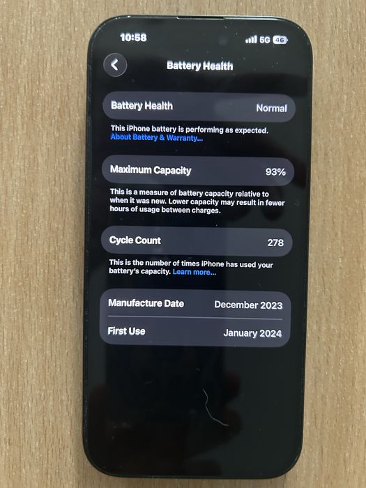 Продавам Iphone 15 pro 256gb