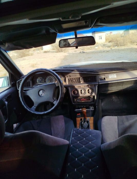 Мерс 190 продаеться !