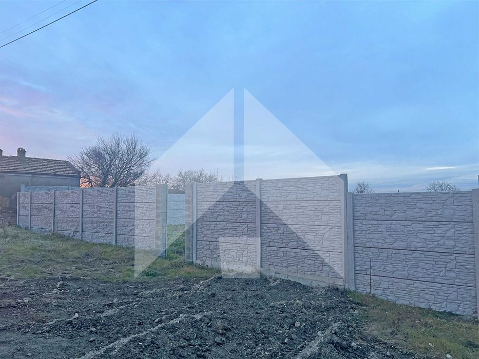 Продава дворно място, парцел 457 кв.м. за строеж на къща в гр. Плиска.