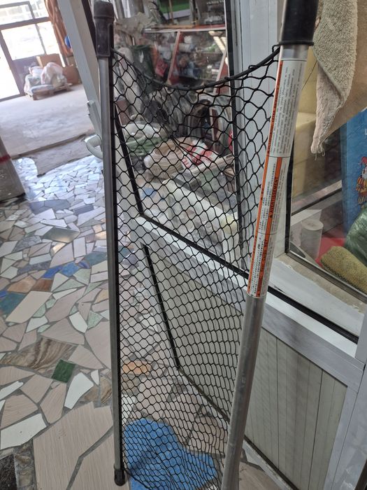 Полочка и сетки для багажника RAF4