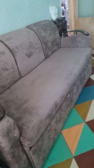 Диван для гостинной