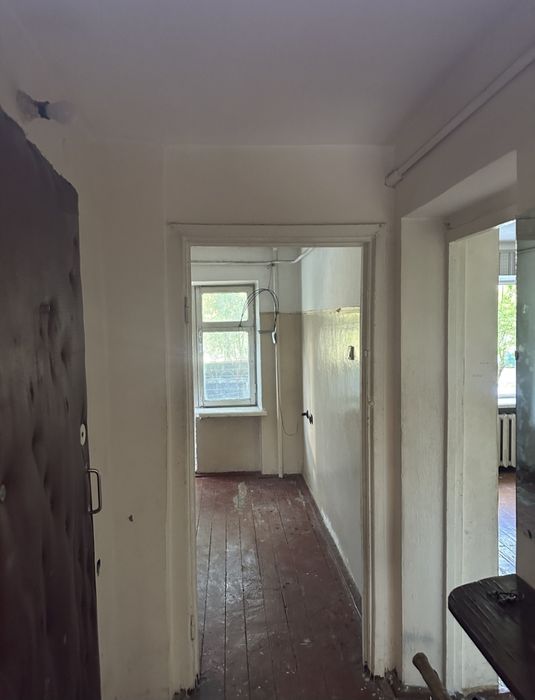 Продаю 1/2/4,28м2 кирпич! Массив Ялангач,ор-р ЭКО базар !