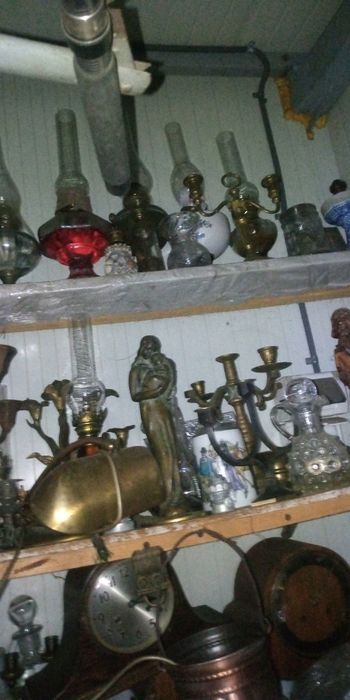 LamPi gaz vechi din podul bunici