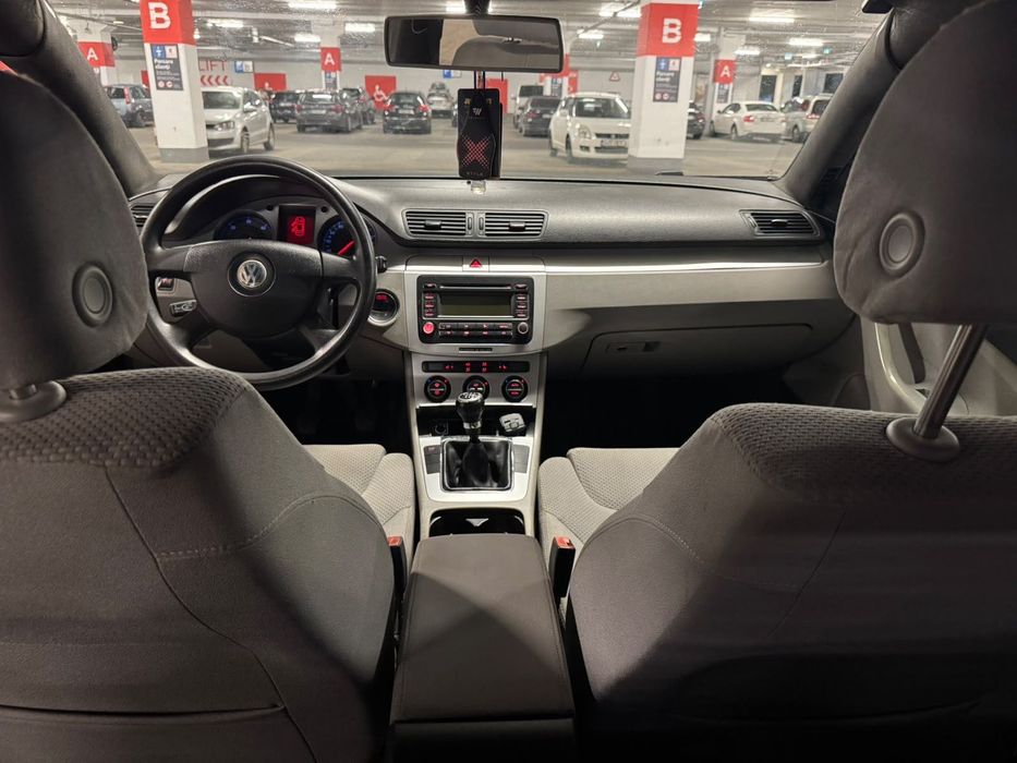 Vând Passat B6 2.0 TDI din 2007