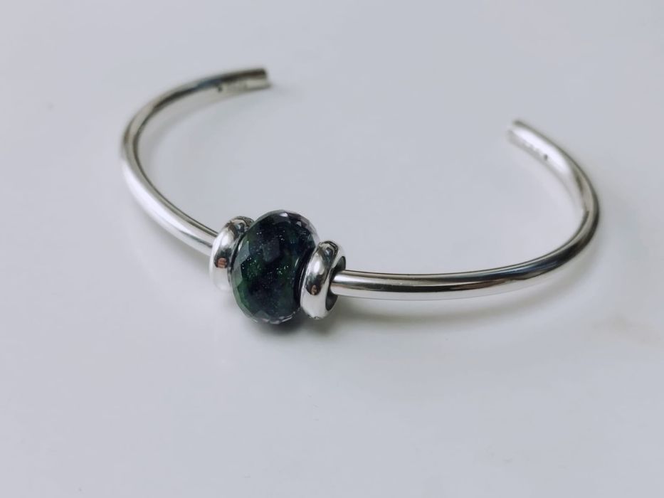 Bratara Trollbeads din argint de 925 cu ametist fatetat si charm