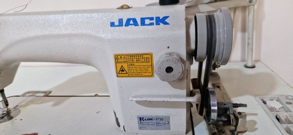 Промышленная швейная машина Jack