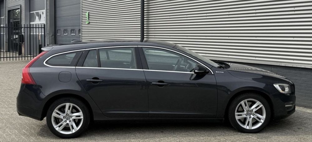Volvo V60 2.4 D6 Plug-in Hybrid (2013) на части