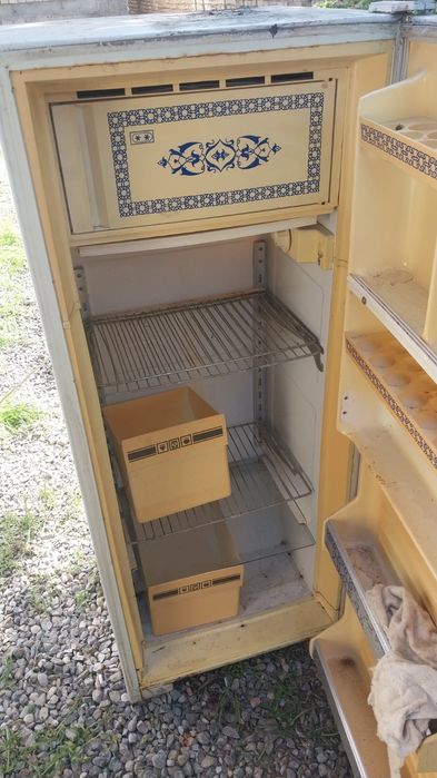 Холодильник 10 тыс