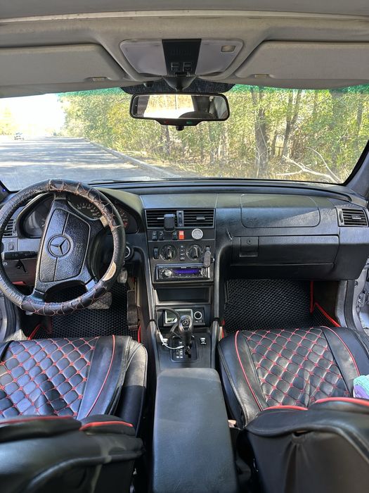 продам мерс в отличном состояний