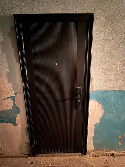 Квартира продается однокомнатная на Миробадском районе