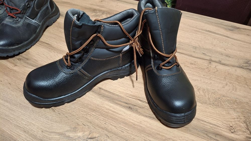 Сопоги, ботинки мужские