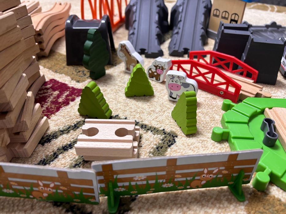 Set trenulet de lemn