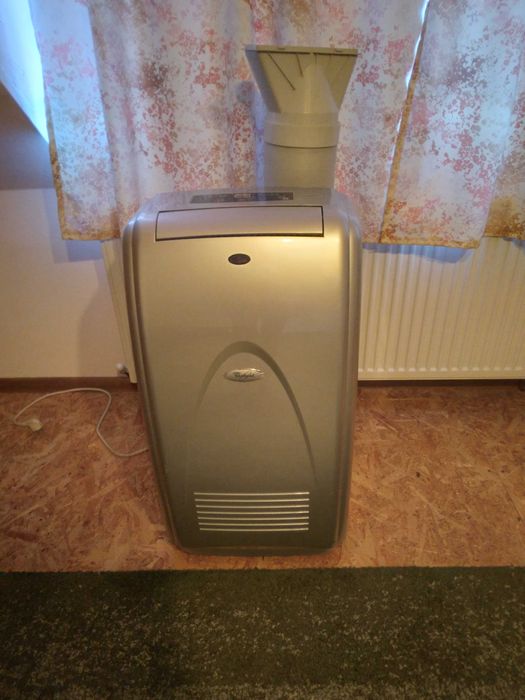 Aparat de aer condiționat portabil.