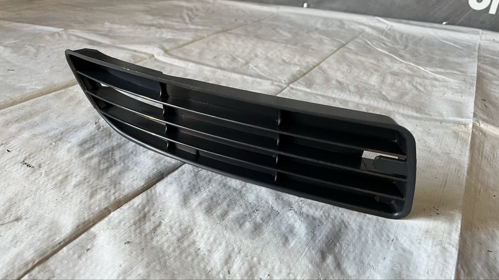 Решетка за предна броня Audi A4 B5 (1994-2001)