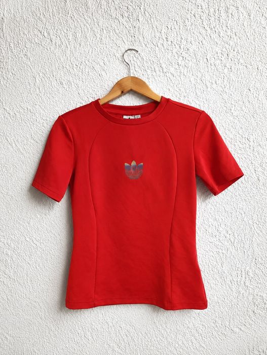 Дамска тениска Adidas