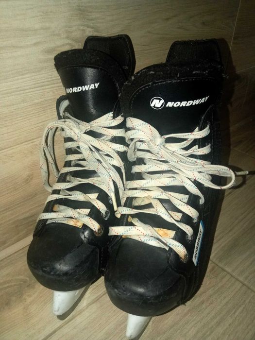 Коньки в отличном состоянии