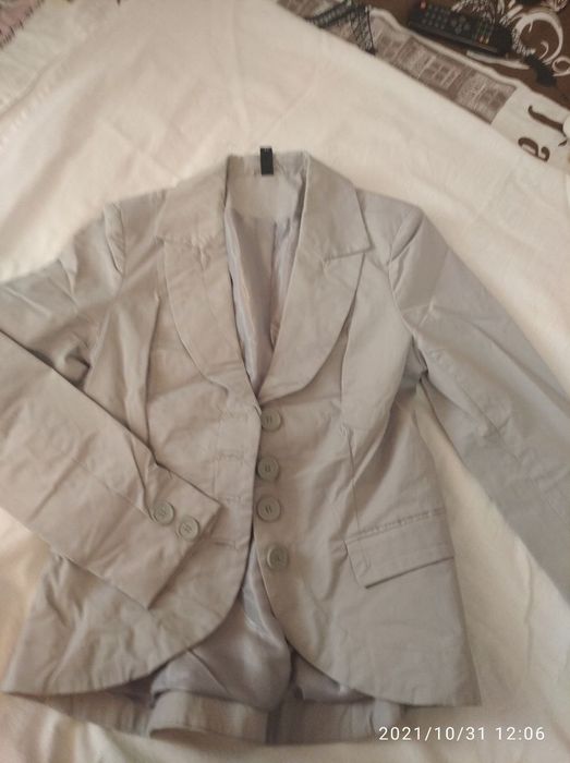 Женские вещи ,есть и фирменные