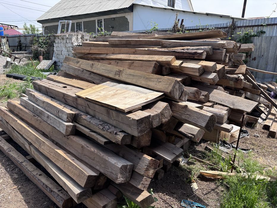 Деревянный брус
