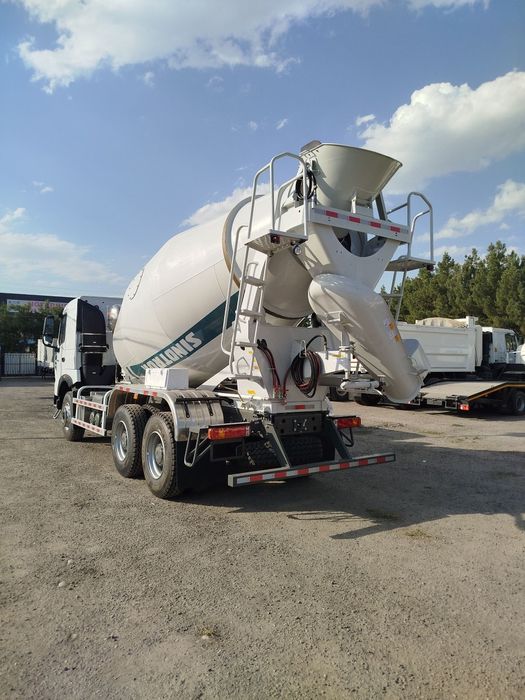 Автобетоносмеситель Миксер HOWO  T7S  
Дизельный