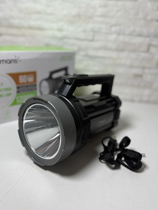 Lanternă Profesională LED Bibica Edition – Fascicul 3000m+, Afișaj Digital, 3 Moduri de Lumină, Acumulator Reîncărcabil Fast-Charge, 22x14x12cm