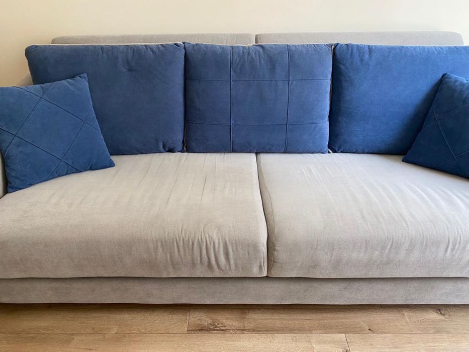 Продам диван.