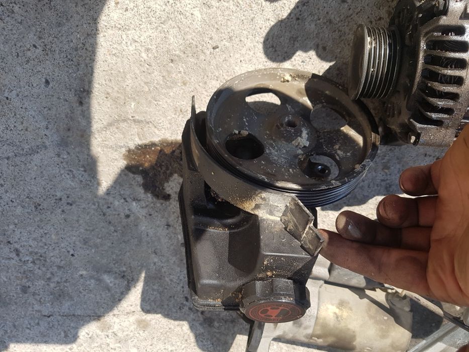 Бензинова помпа и абс помпа за пежо 206 1.6