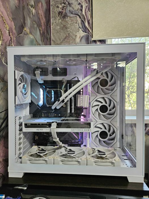 Продам игровой компьютер RTX 5060TI AERO OC 16G