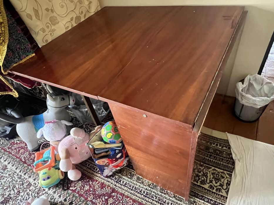 Mebel sotiladi holati b/u lekin uzini narxidan ancha arzon