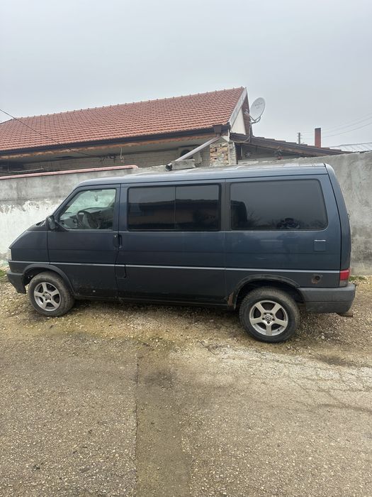 Фолксваген T4 Каравели