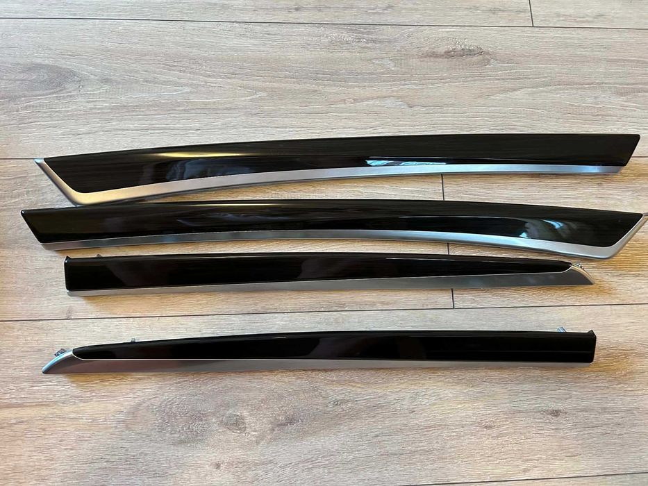 Интериорни лайсни за BMW F10