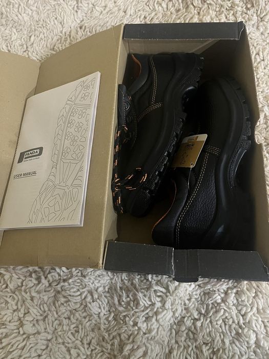 Работни дамски обувки Панда