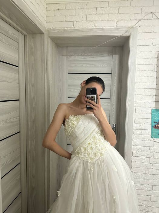 Продаю б/у свадебную плати