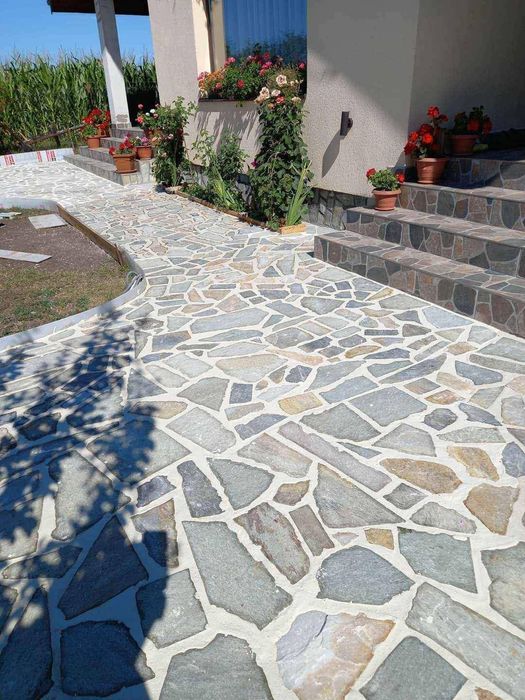 Piatră naturală de munte pentru placari terase alei trotuare curți zid