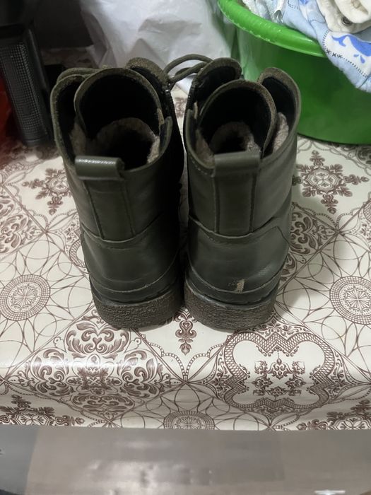 Продам полуботинки