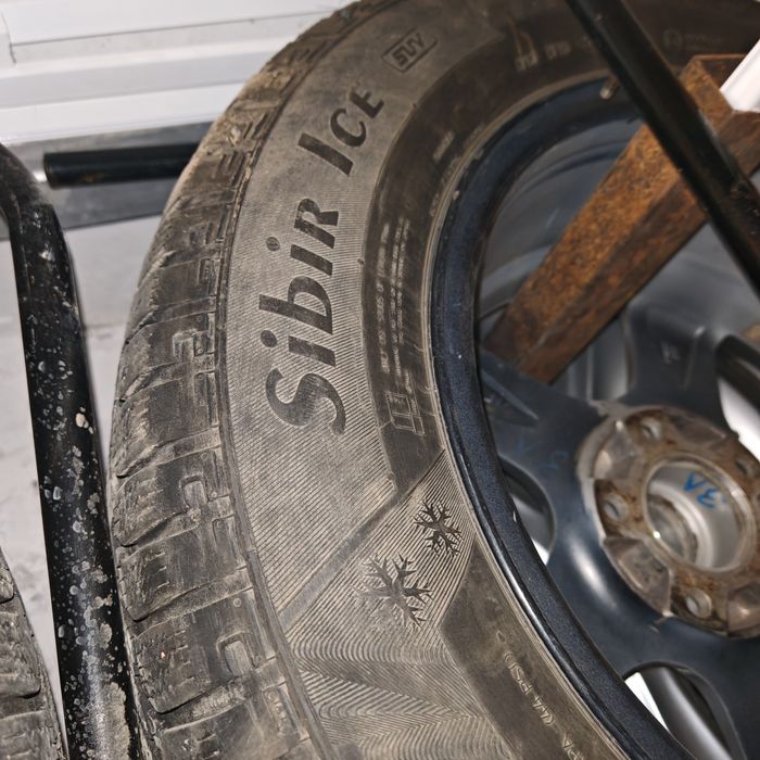 Продам Резину шину