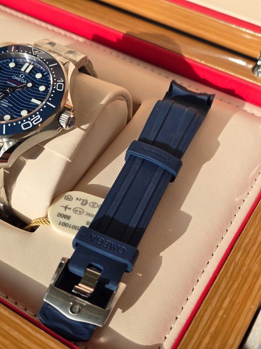 Omega Seamaster Professional 300M Diver – Blue
