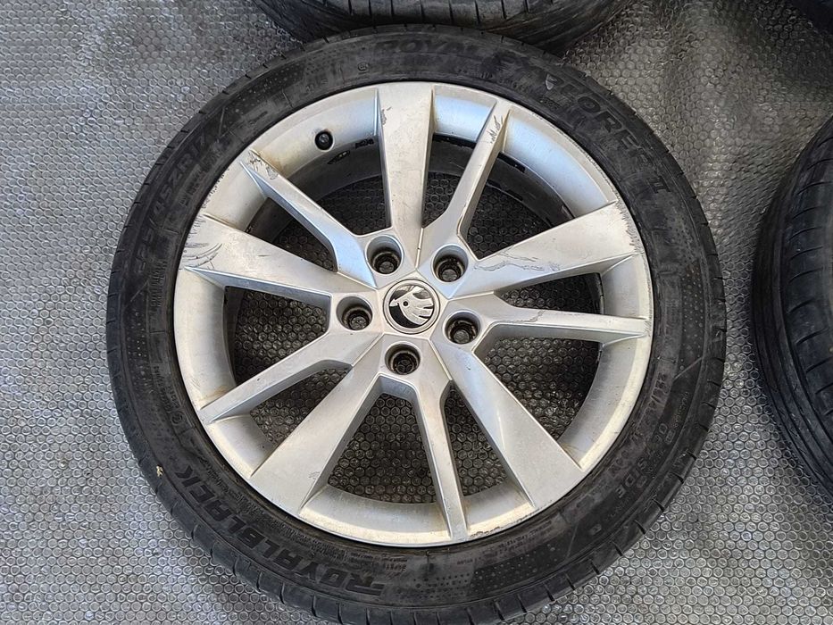 Set 4 Jante Aliaj R17 5x112 Skoda Octavia 3 / Model Denom / Cod OEM 5E0601025BG (12B)