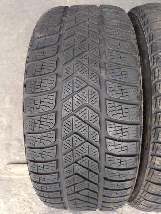 Зимни гуми -20цола-245/40-1бр.-50€-"PIRELI"