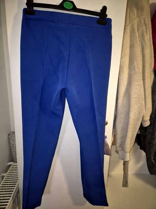 Pantaloni casual/eleganti